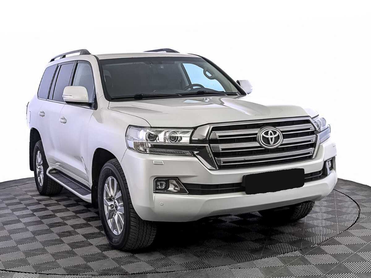 Купить Toyota Land Cruiser с пробегом. Фото: #2
