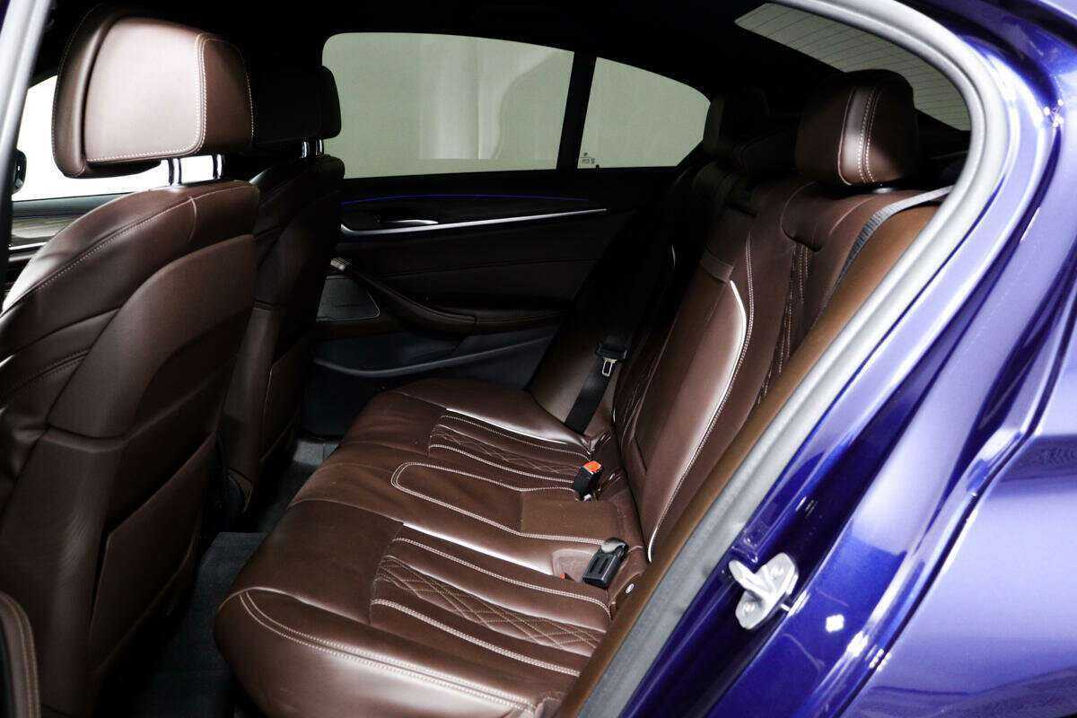 Купить BMW 5 серии с пробегом. Фото: #11