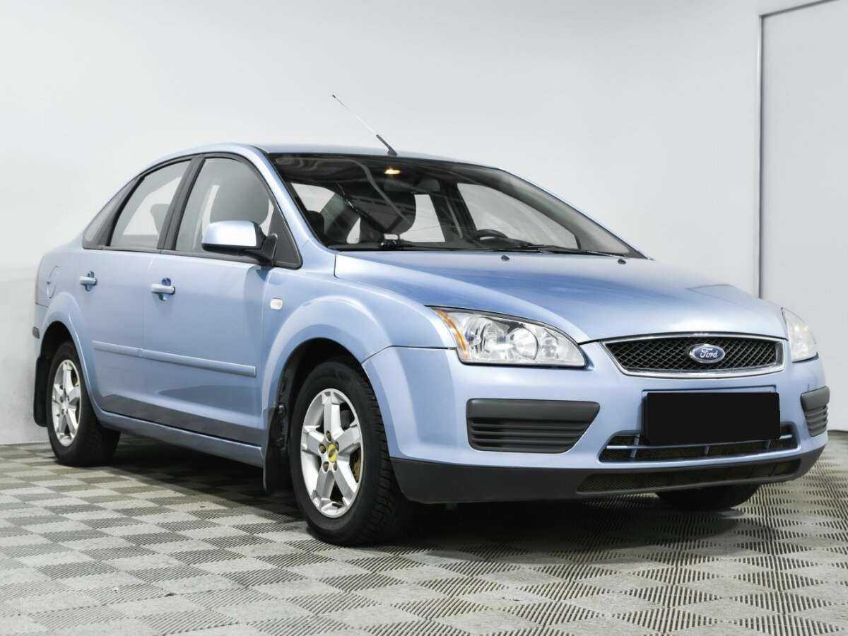 Купить Ford Focus с пробегом. Фото: #2