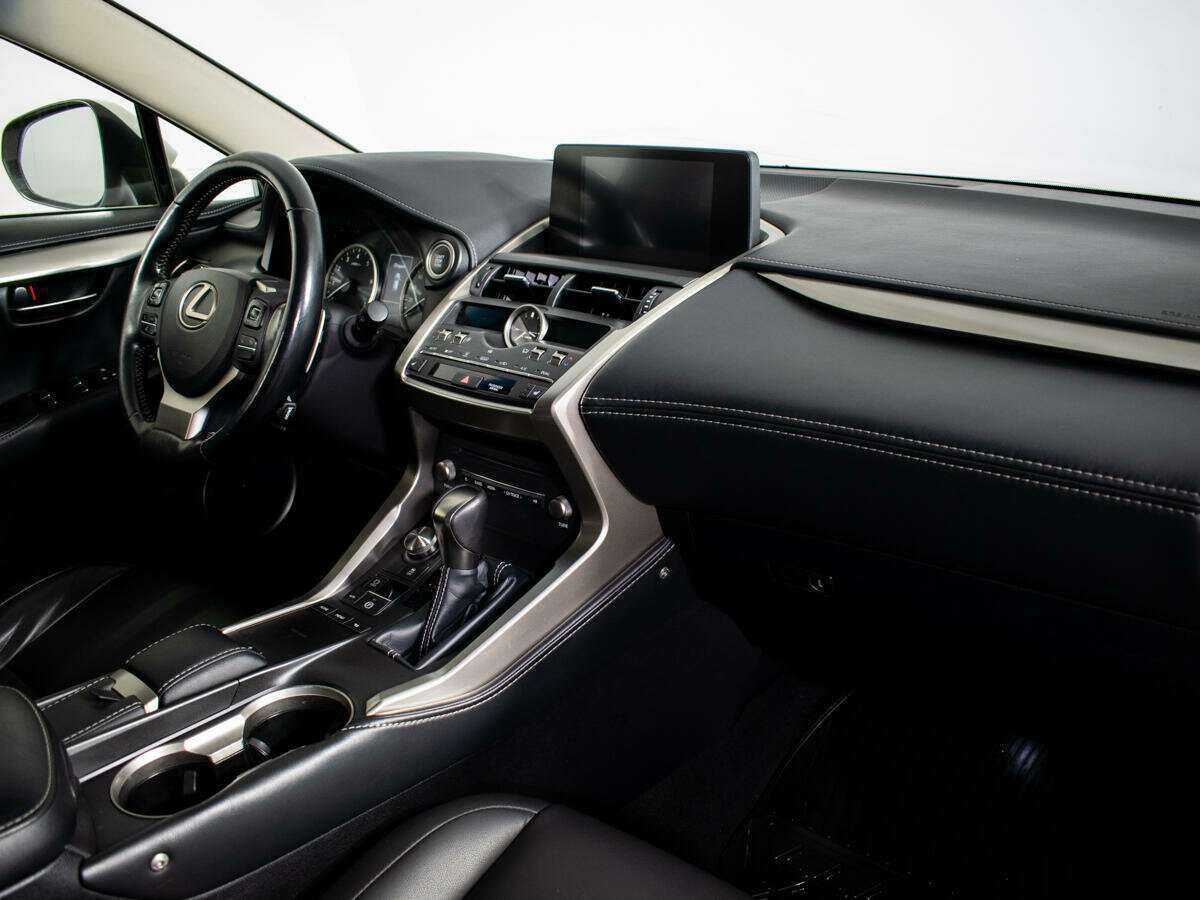 Купить Lexus NX с пробегом. Фото: #6