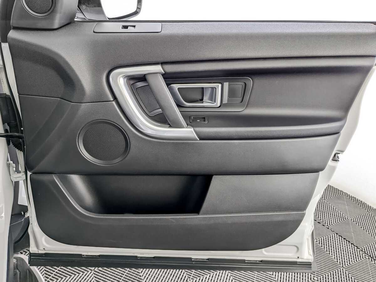 Купить Land Rover Discovery Sport с пробегом. Фото: #24