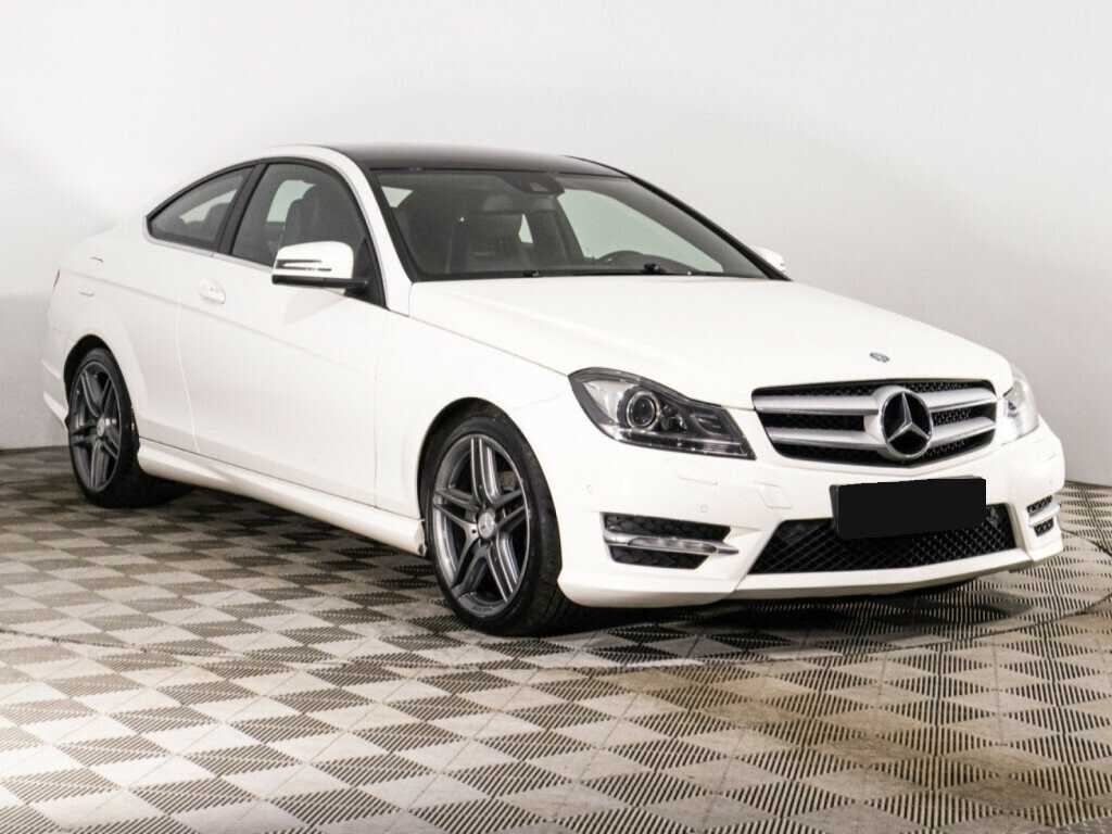 Купить Mercedes-Benz C-Класс с пробегом. Фото: #2