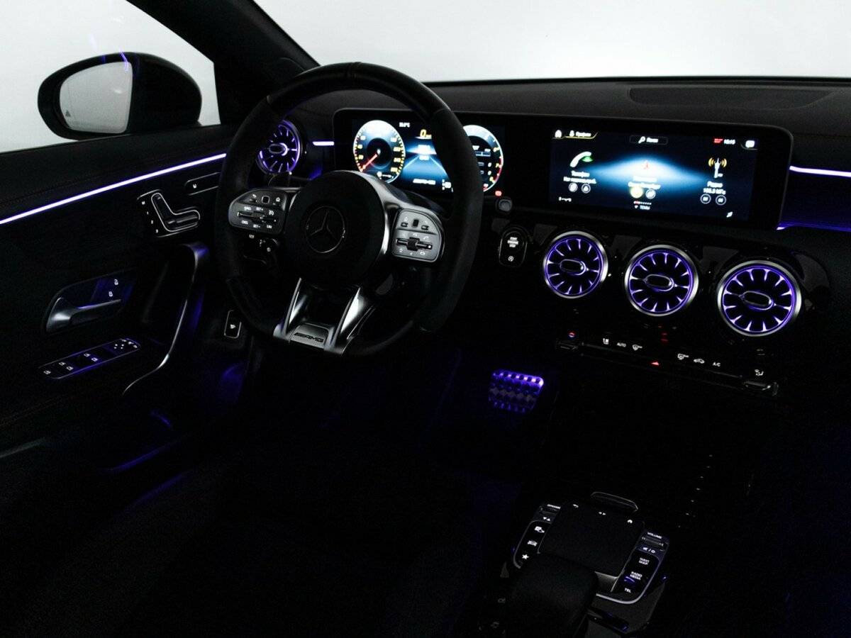 Купить Mercedes-Benz CLA AMG с пробегом. Фото: #18
