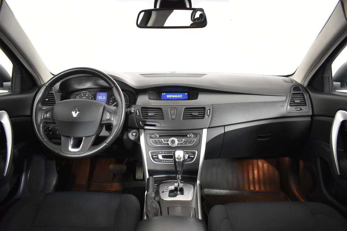Купить Renault Latitude с пробегом. Фото: #10