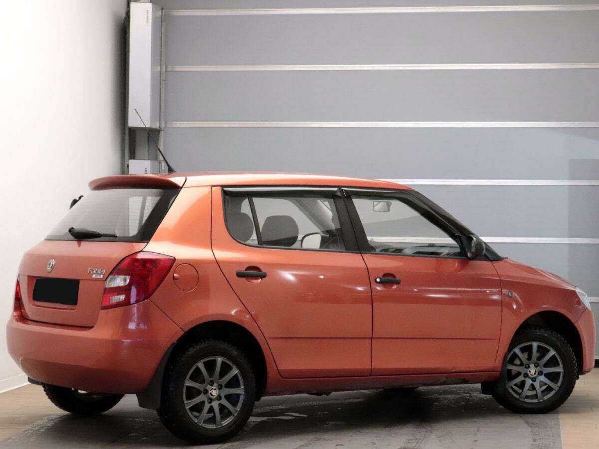Купить Skoda Fabia с пробегом. Фото: #3