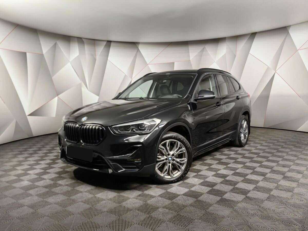 Купить BMW X1 с пробегом. Посмотреть фото