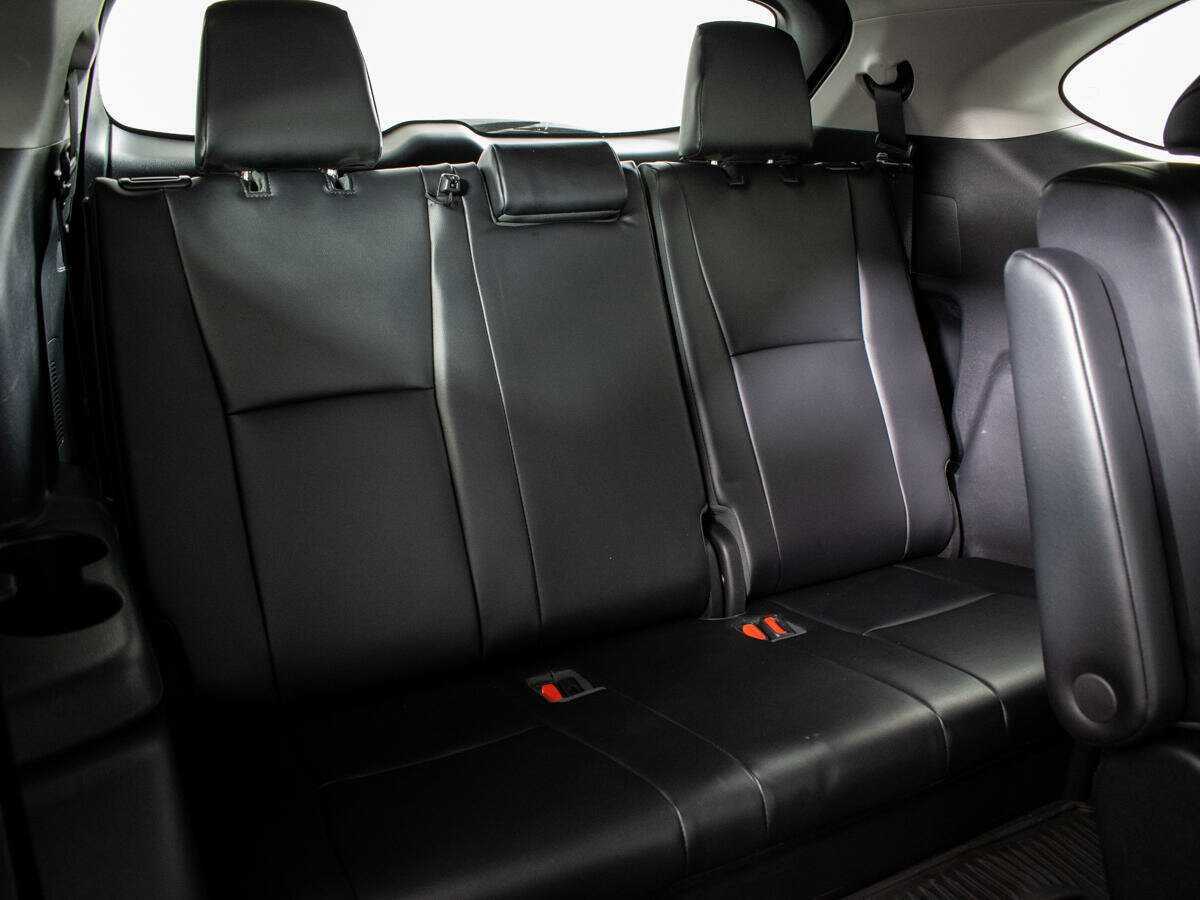 Купить Toyota Highlander с пробегом. Фото: #7