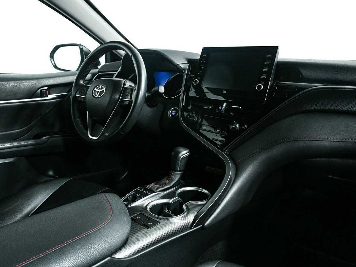 Купить Toyota Camry с пробегом. Фото: #8