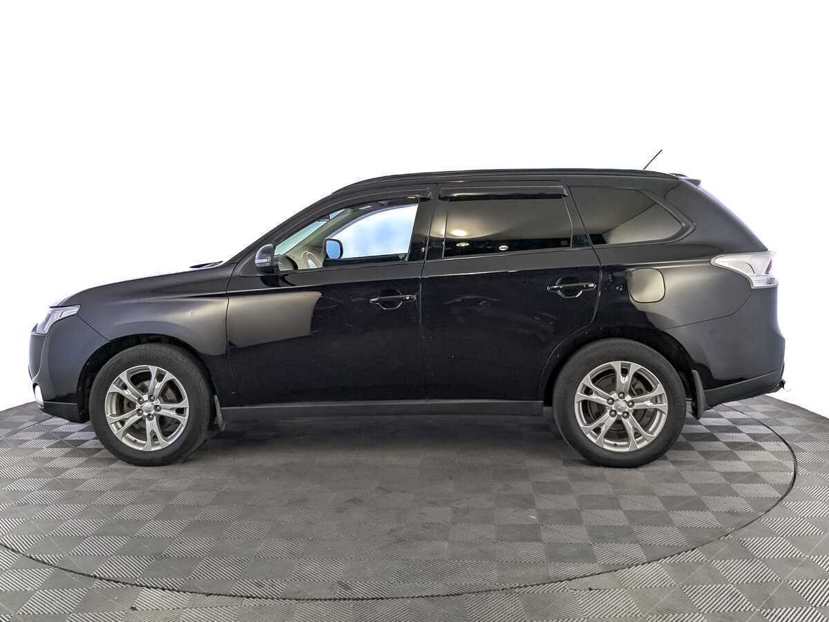 Купить Mitsubishi Outlander с пробегом. Фото: #7