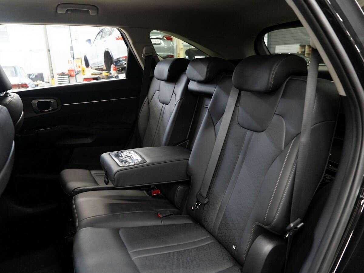 Купить Kia Sorento с пробегом. Фото: #6
