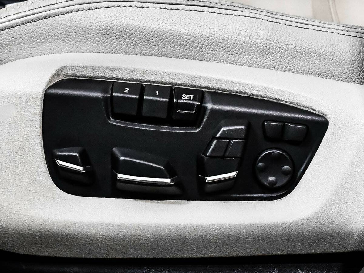 Купить BMW X5 с пробегом. Фото: #22