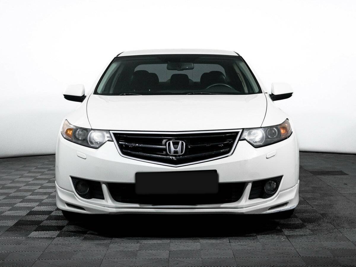 Купить Honda Accord с пробегом. Фото: #1