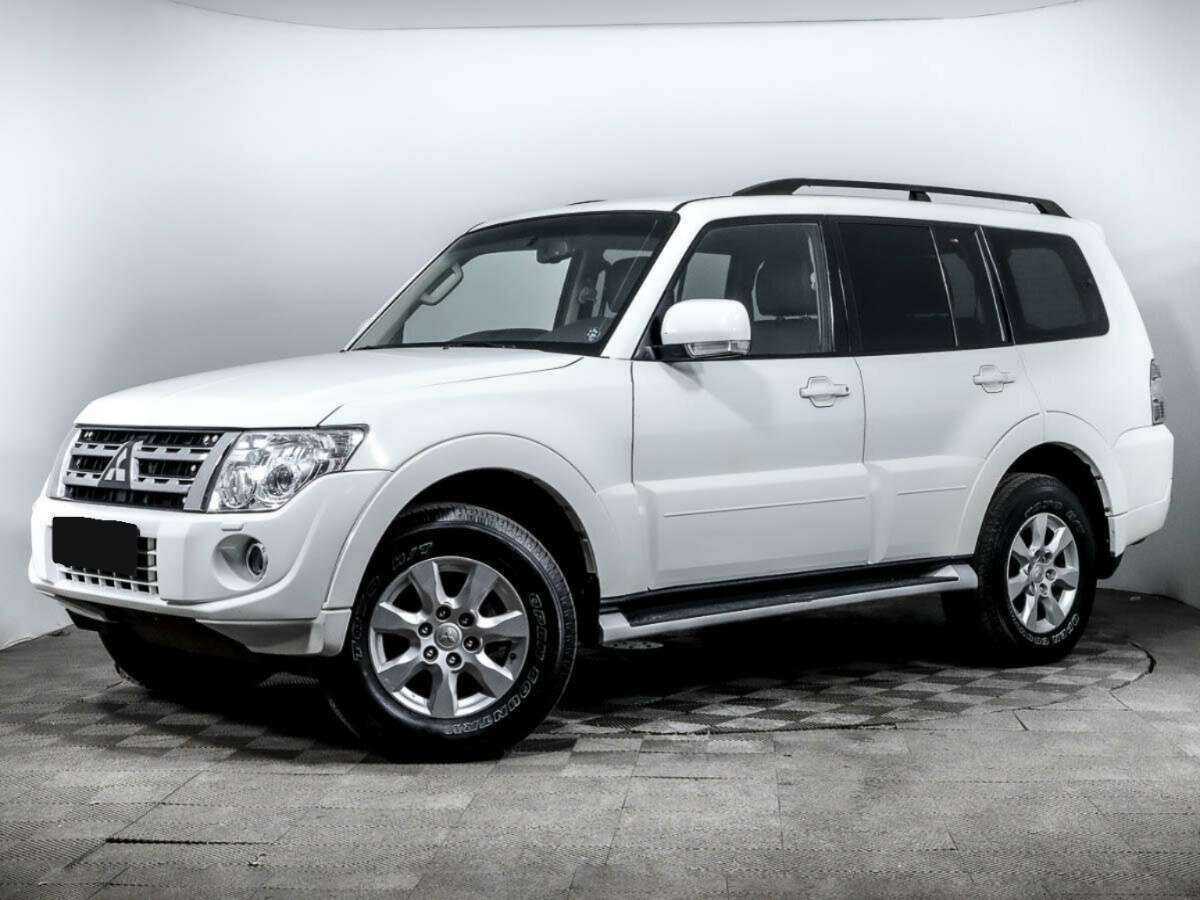 Купить Mitsubishi Pajero с пробегом. Фото: #0