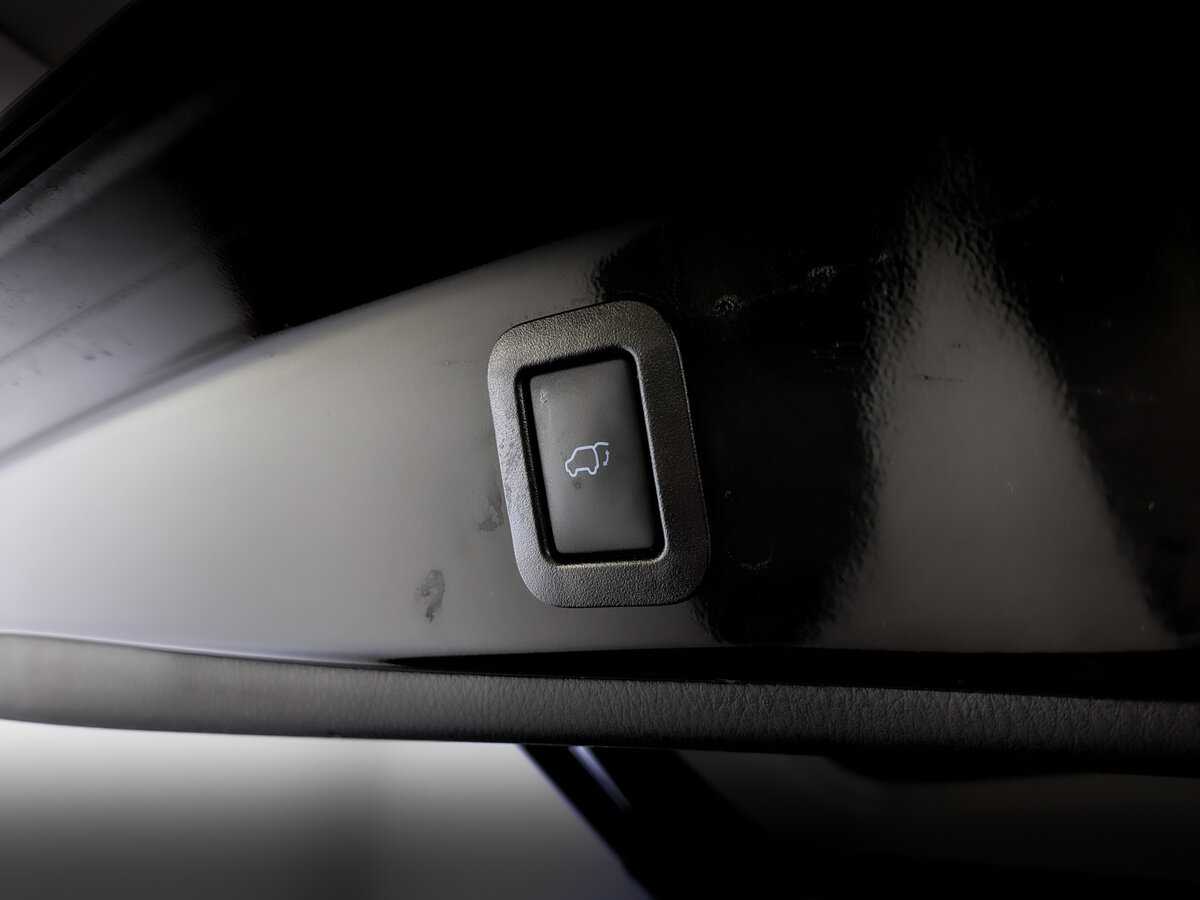 Купить Toyota Highlander с пробегом. Фото: #22