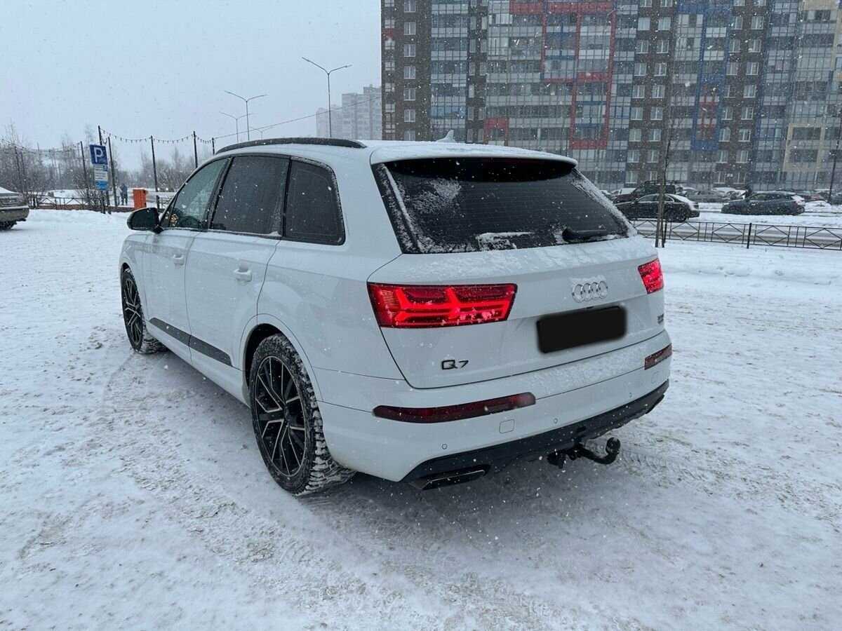 Купить Audi Q7 с пробегом. Фото: #2