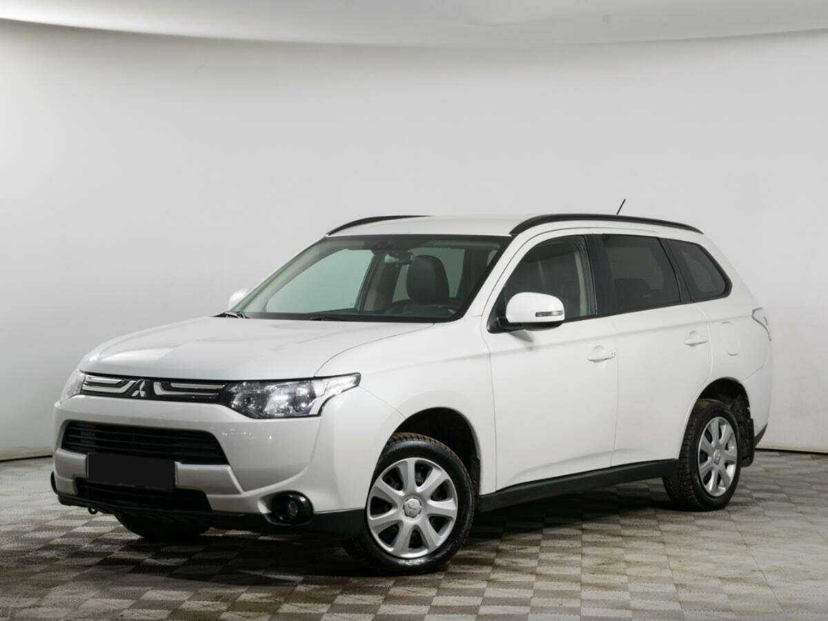 Купить Mitsubishi Outlander с пробегом. Посмотреть фото