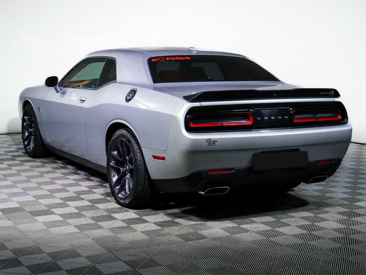 Купить Dodge Challenger с пробегом. Фото: #6