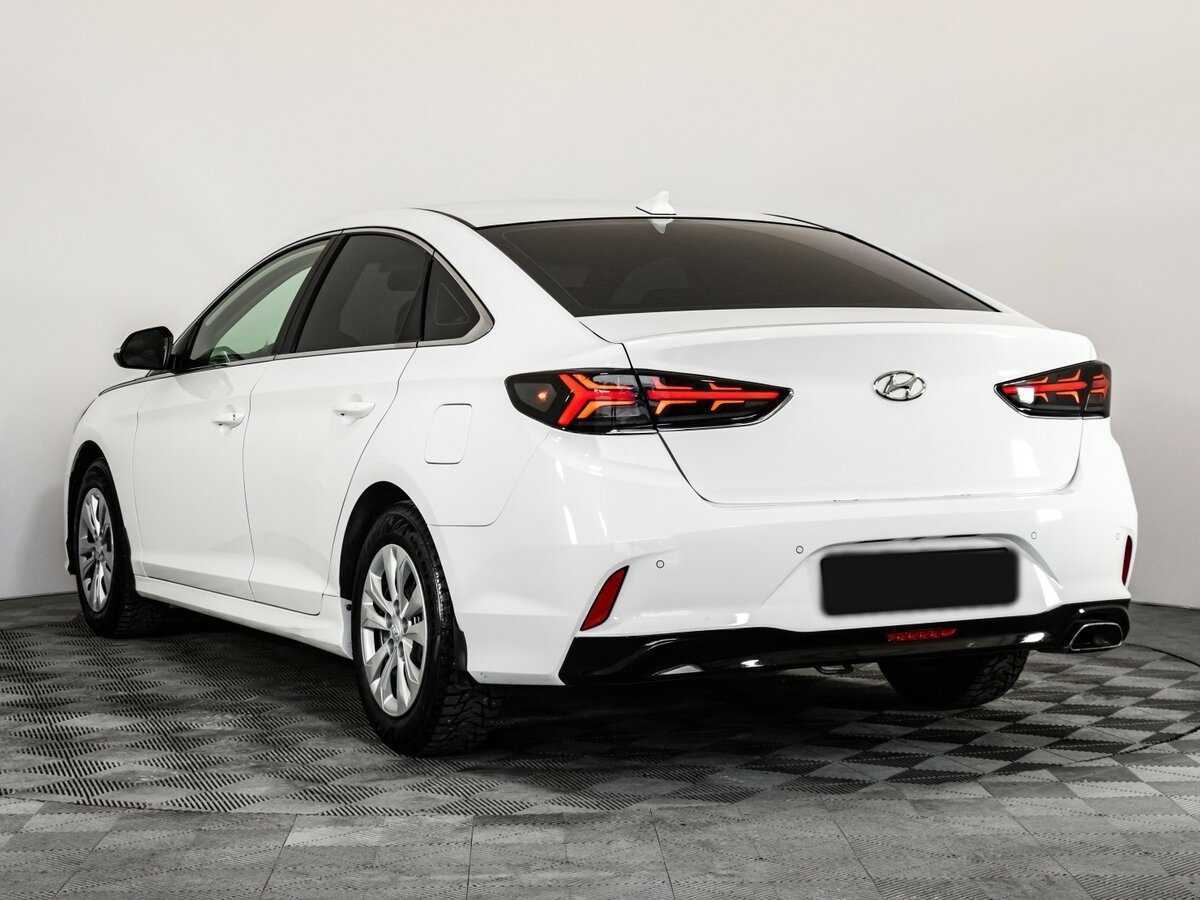 Купить Hyundai Sonata с пробегом. Фото: #7