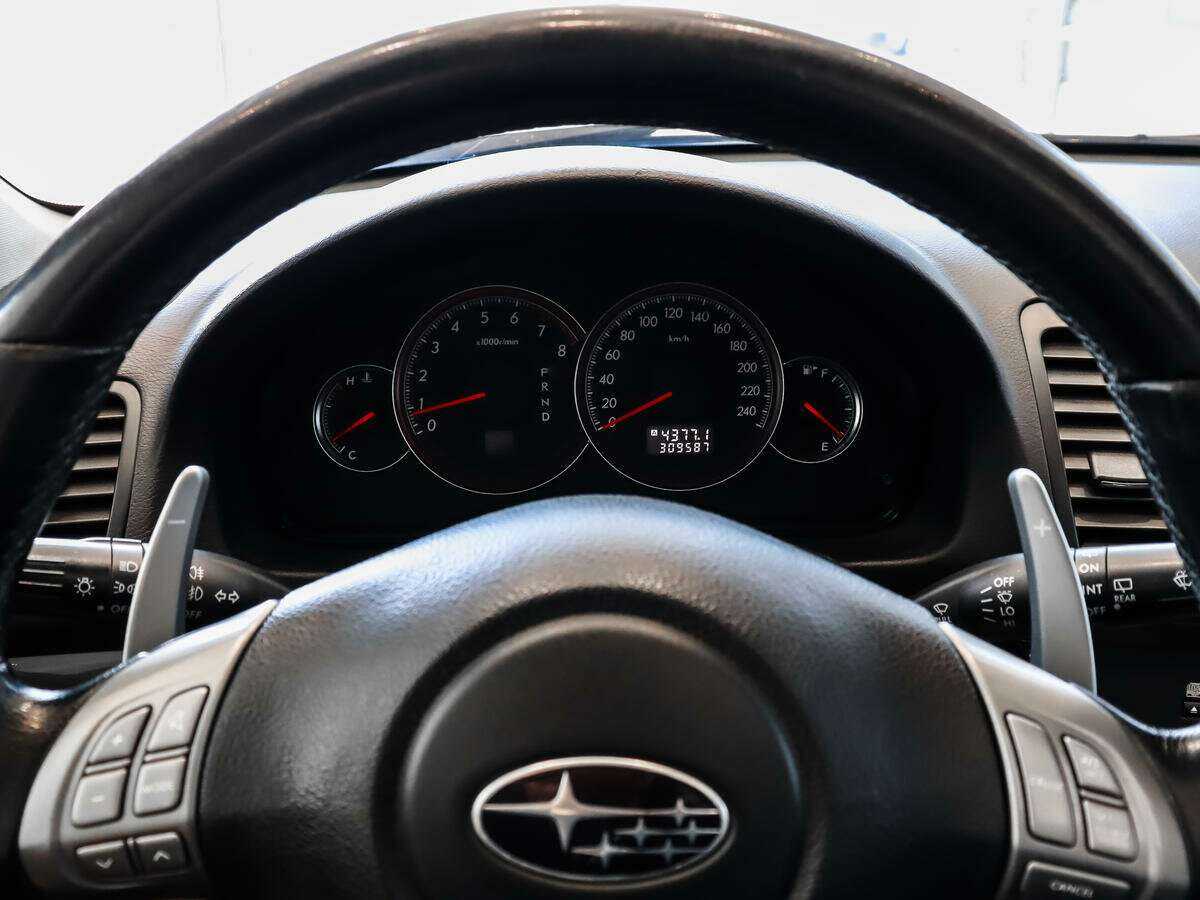 Купить Subaru Outback с пробегом. Фото: #16