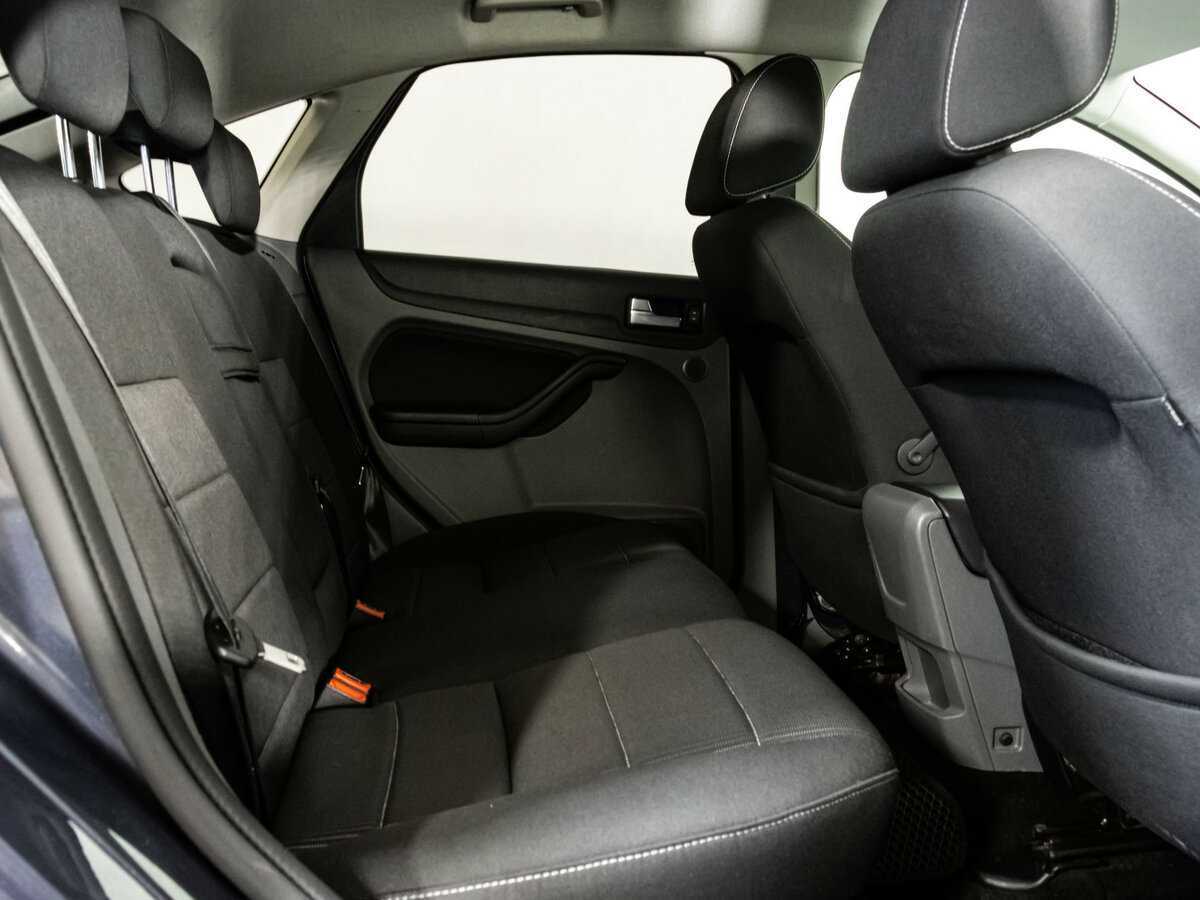 Купить Ford Focus с пробегом. Фото: #11