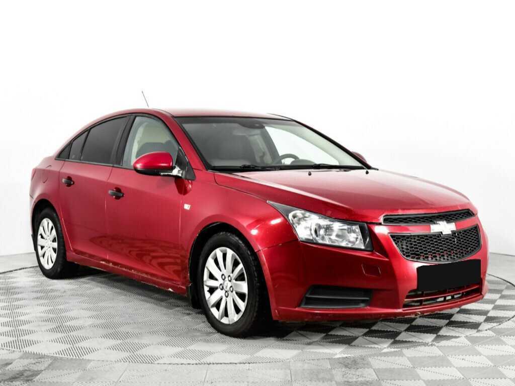 Купить Chevrolet Cruze с пробегом. Фото: #2