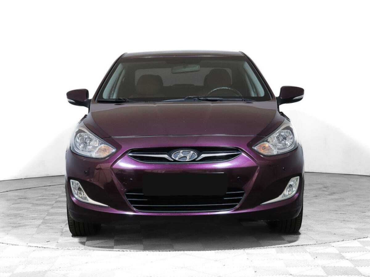 Купить Hyundai Solaris с пробегом. Посмотреть фото