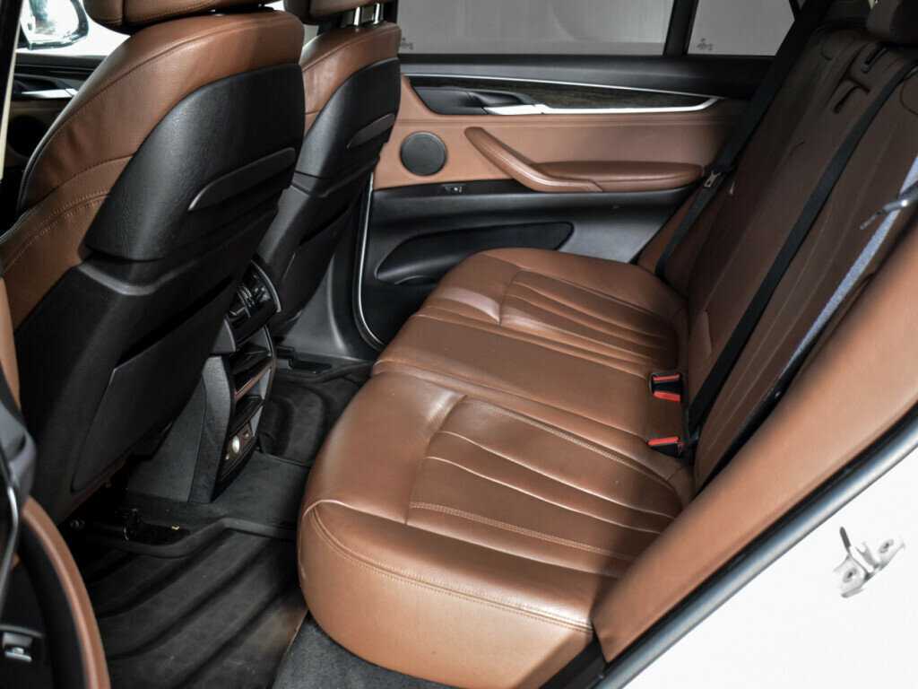 Купить BMW X5 с пробегом. Фото: #8
