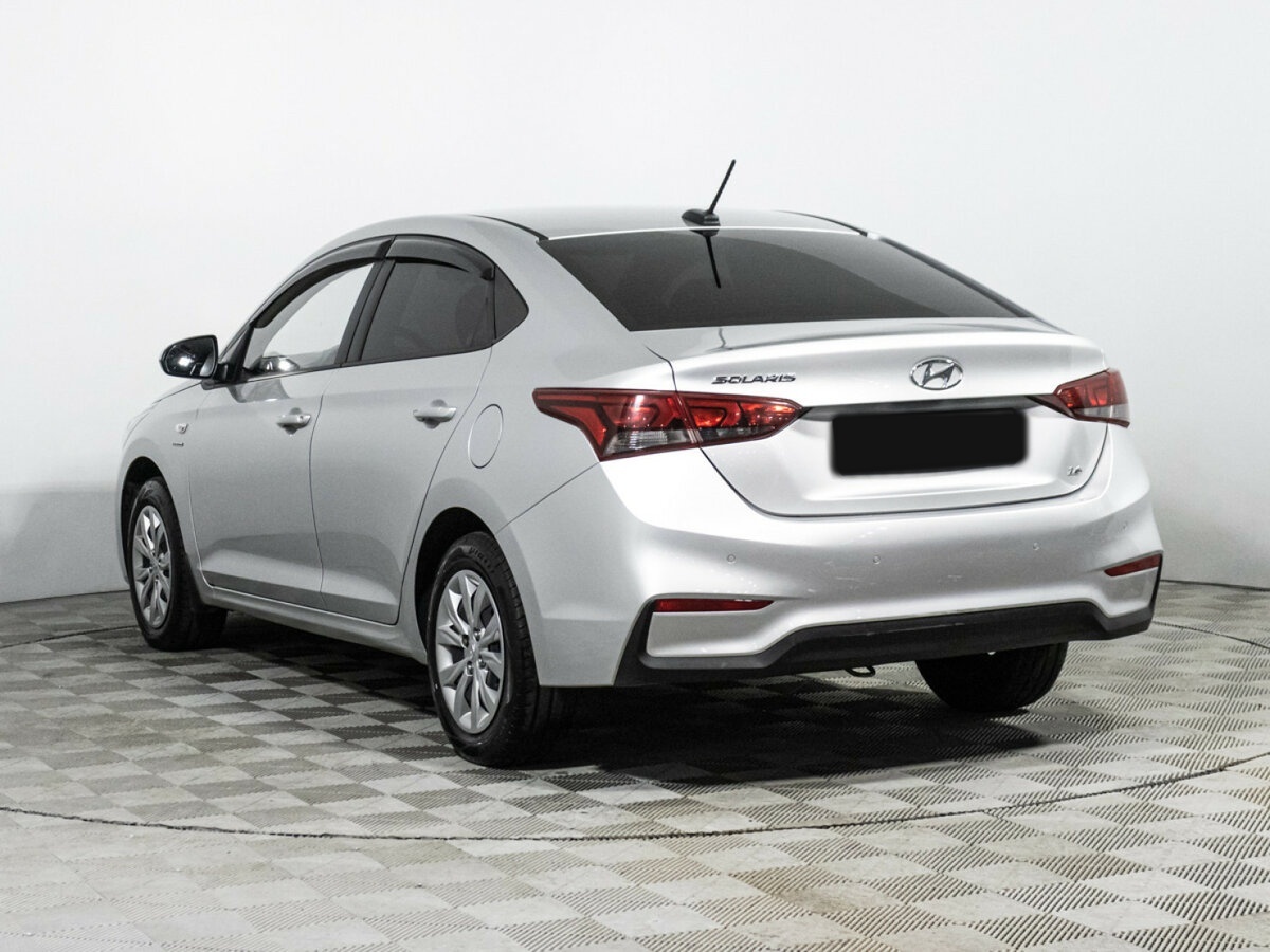 Купить Hyundai Solaris с пробегом. Фото: #6