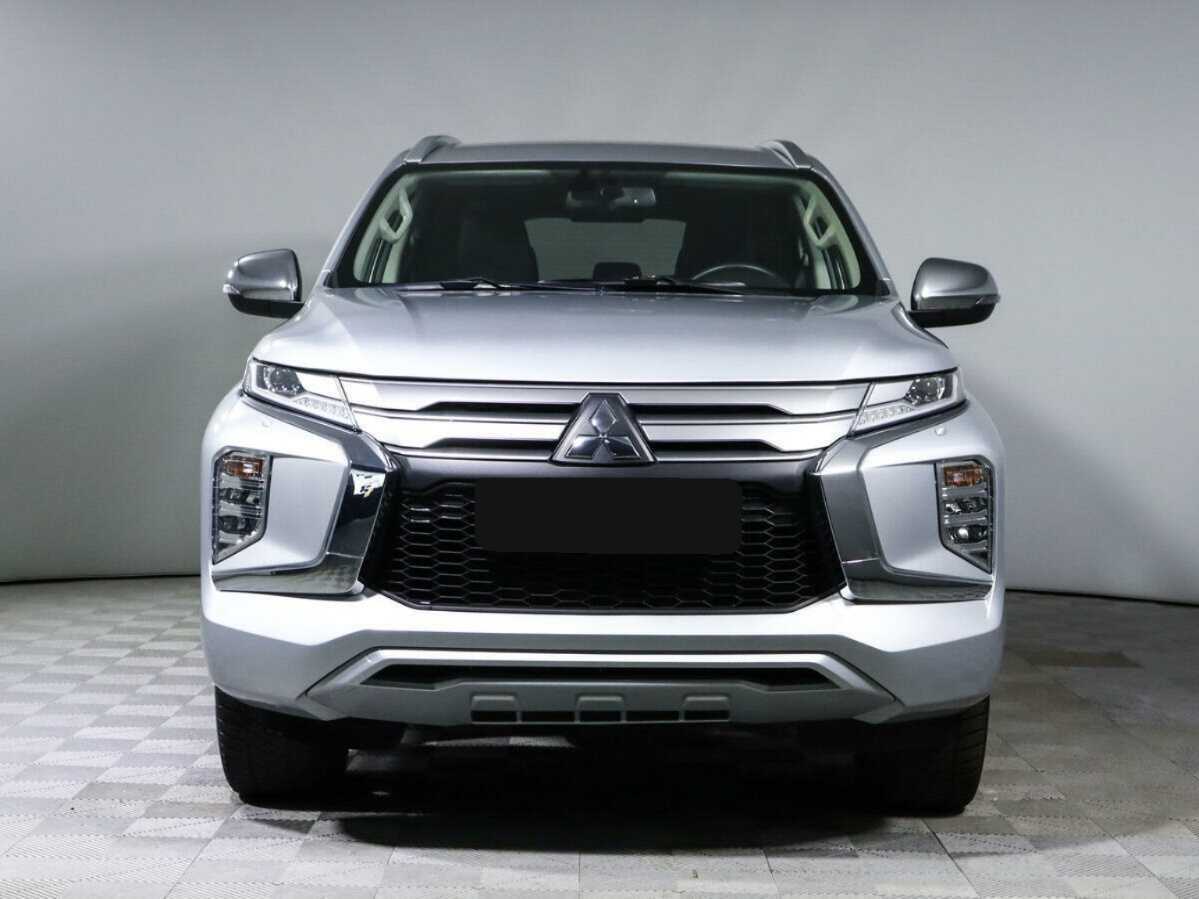 Купить Mitsubishi Pajero Sport с пробегом. Фото: #1