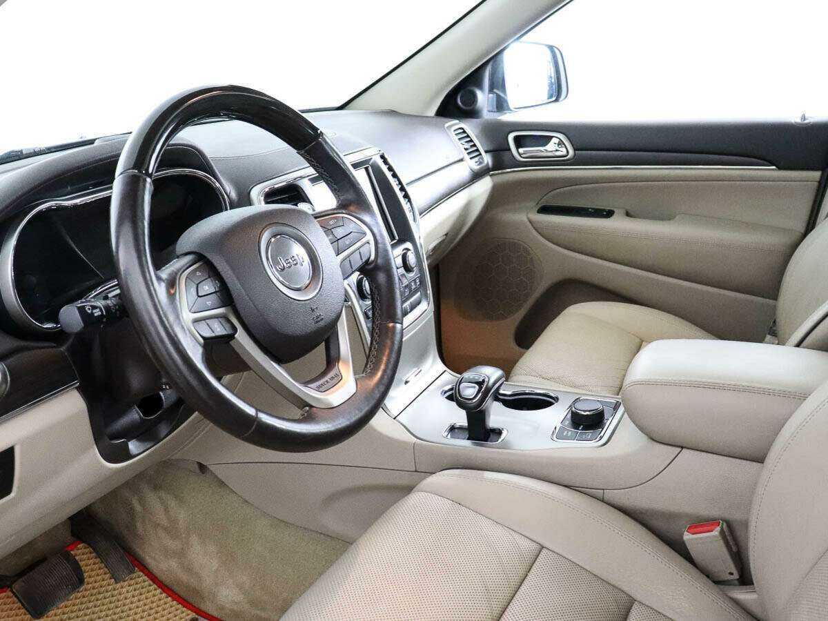 Купить Jeep Grand Cherokee с пробегом. Фото: #7