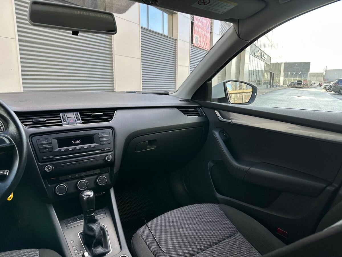 Купить Skoda Octavia с пробегом. Фото: #5