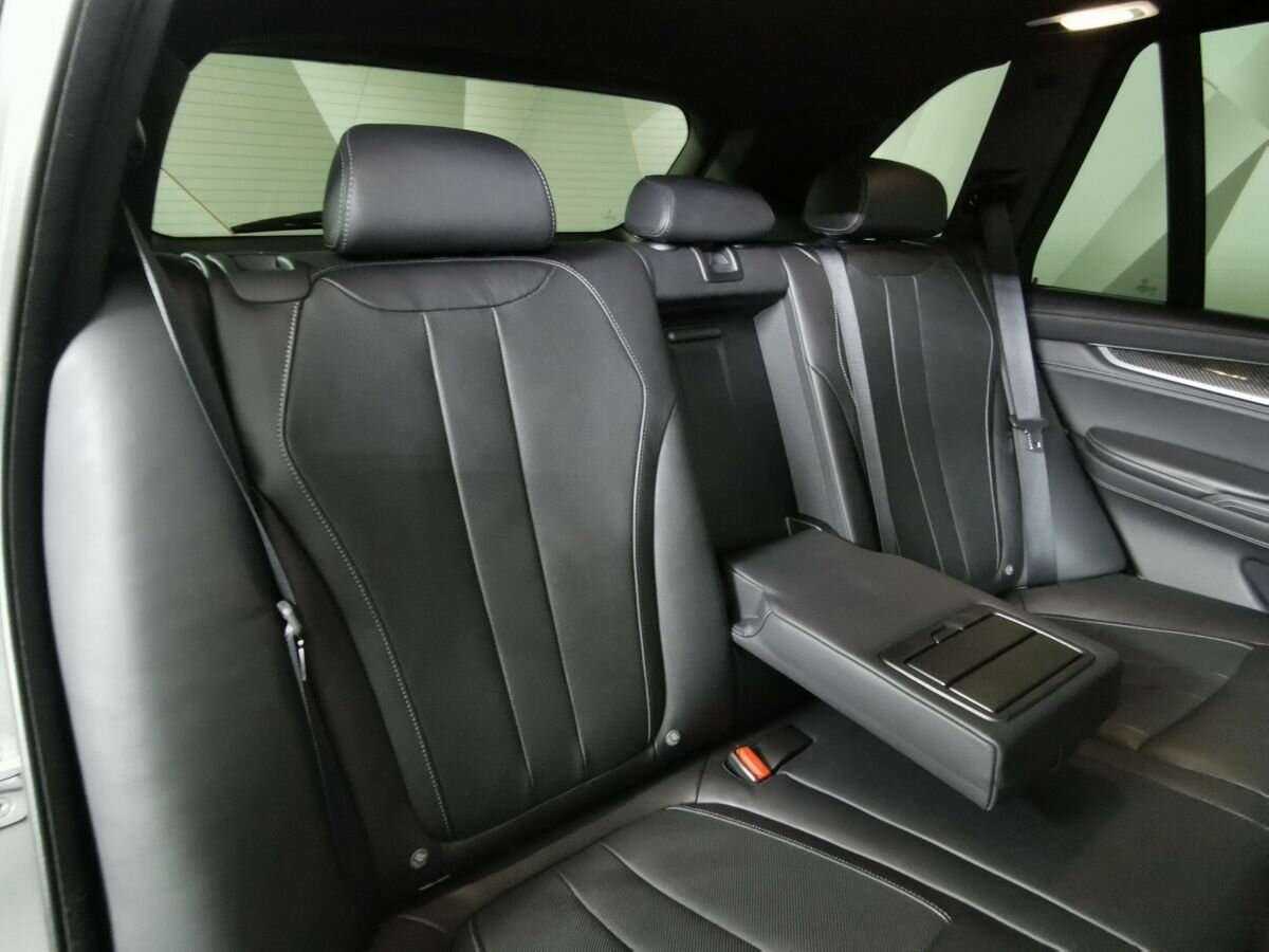 Купить BMW X5 M с пробегом. Фото: #12