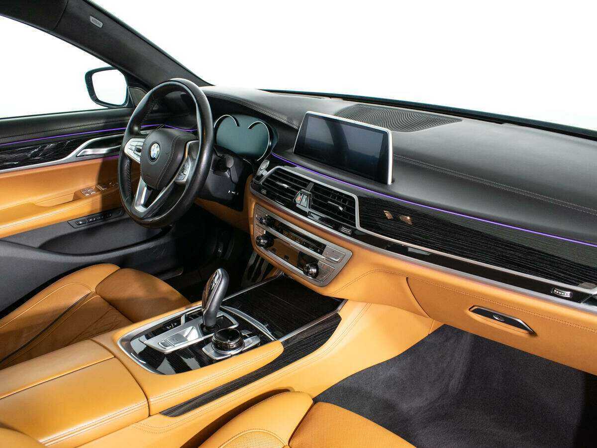Купить BMW 7 серии с пробегом. Фото: #8