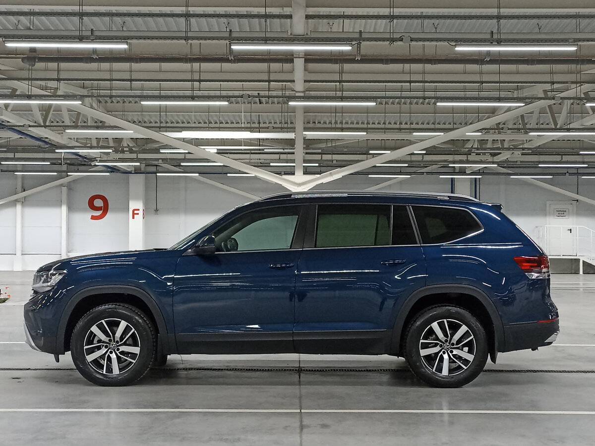 Купить Volkswagen Teramont с пробегом. Фото: #7