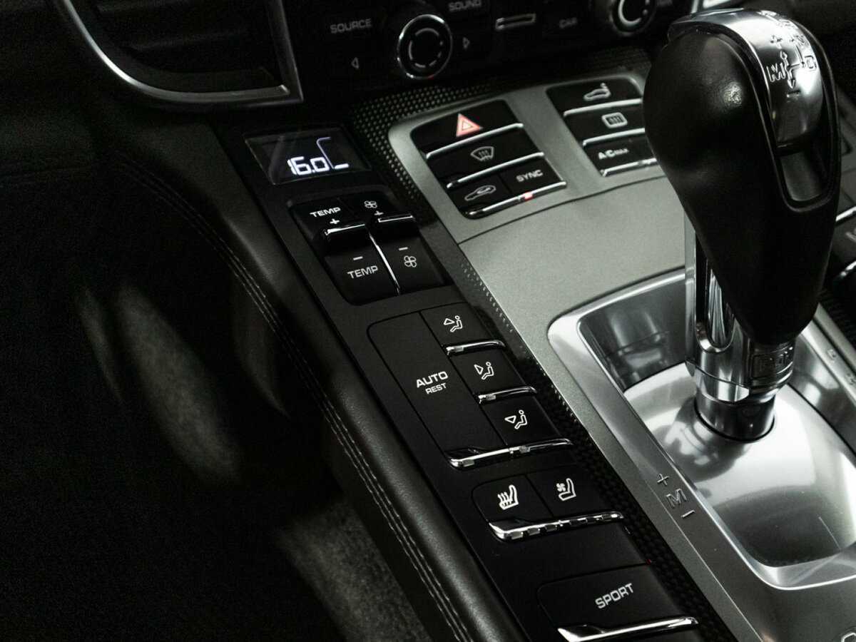Купить Porsche Panamera с пробегом. Фото: #14