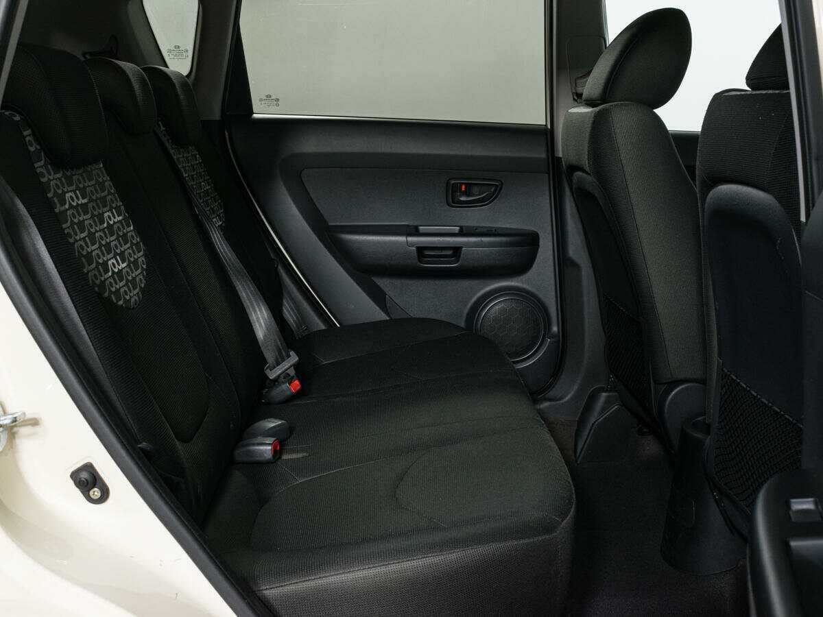 Купить Kia Soul с пробегом. Фото: #8