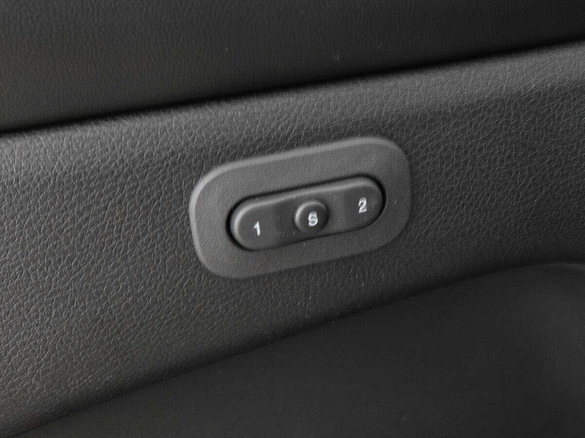 Купить Jeep Grand Cherokee с пробегом. Фото: #13