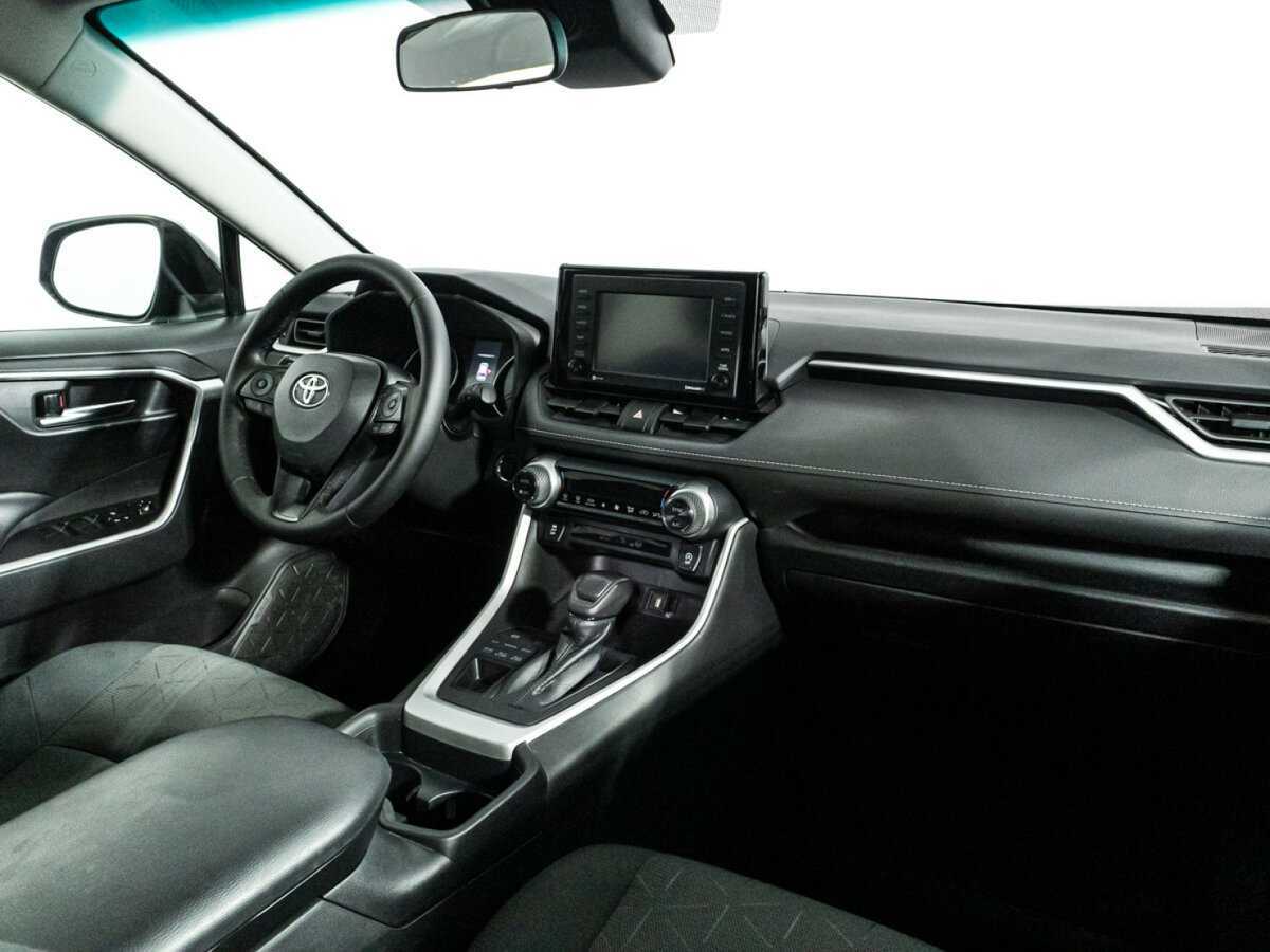 Купить Toyota RAV4 с пробегом. Фото: #8