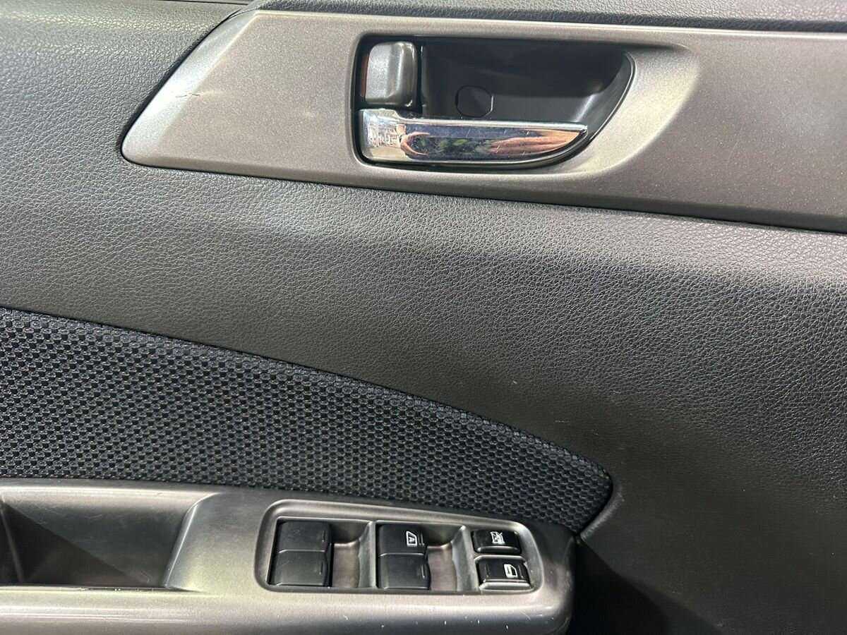 Купить Subaru Forester с пробегом. Фото: #15