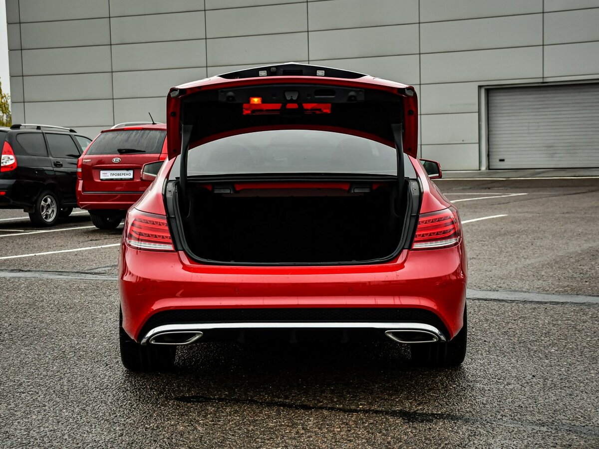 Купить Mercedes-Benz E-Класс с пробегом. Фото: #12
