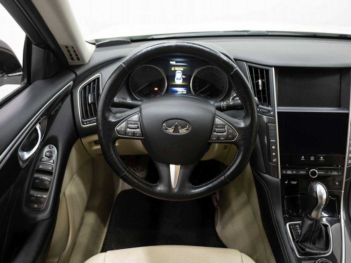 Купить Infiniti Q50 с пробегом. Фото: #10