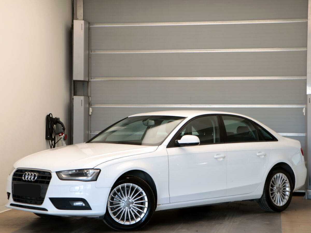 Купить Audi A4 с пробегом. Посмотреть фото