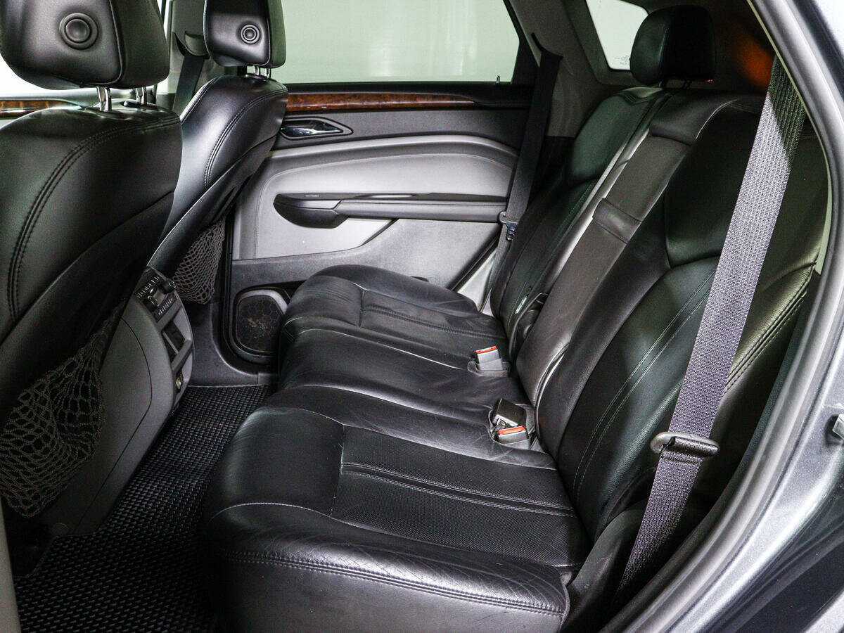 Купить Cadillac SRX с пробегом. Фото: #9