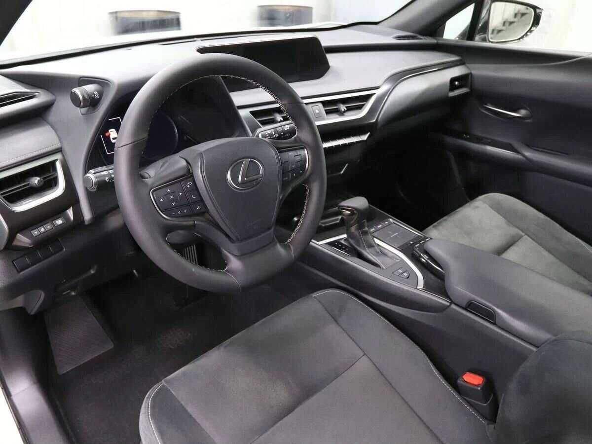 Купить Lexus UX с пробегом. Фото: #6