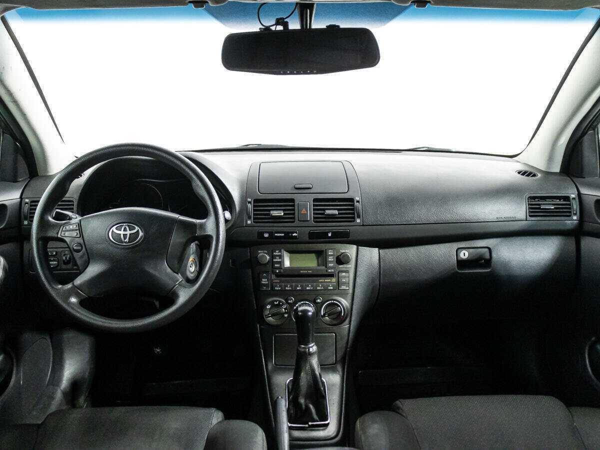 Купить Toyota Avensis с пробегом. Фото: #12