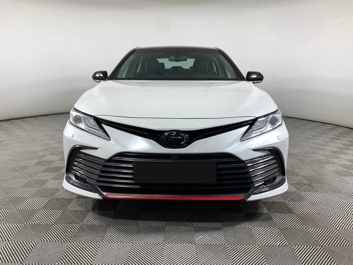 Купить Toyota Camry с пробегом. Фото: #1