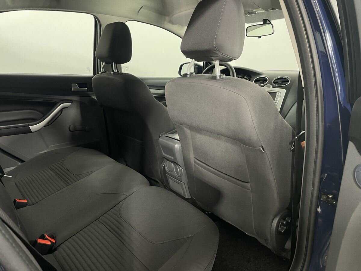 Купить Ford Focus с пробегом. Фото: #15