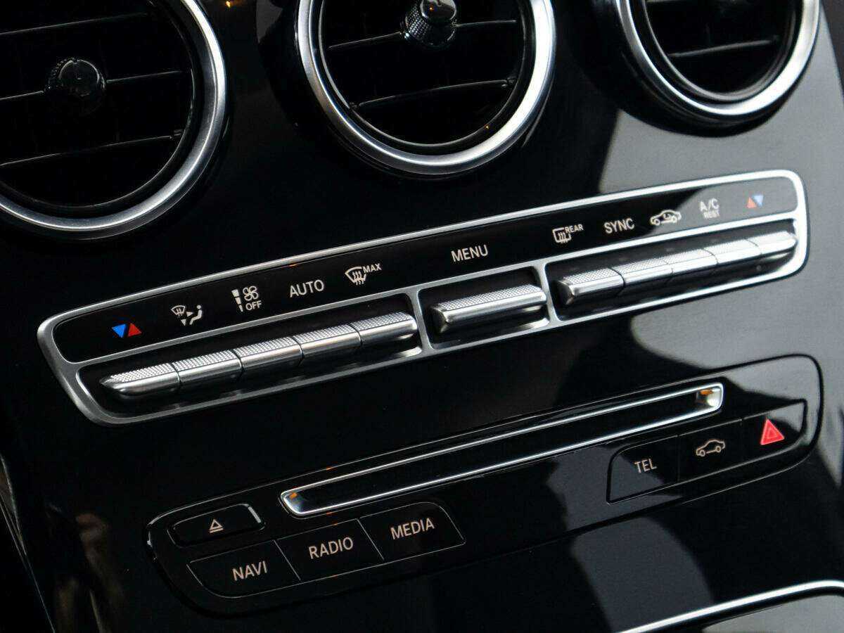 Купить Mercedes-Benz GLC с пробегом. Фото: #15