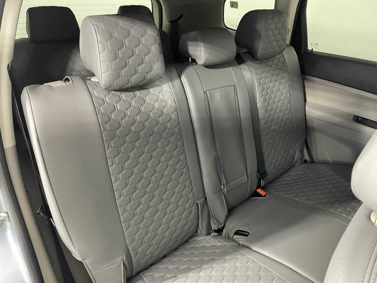 Купить Chevrolet Orlando с пробегом. Фото: #14