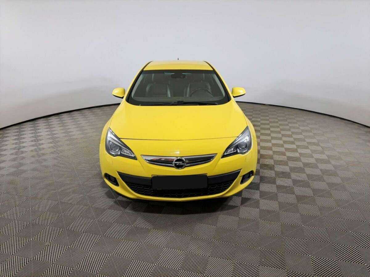 Купить Opel Astra с пробегом. Фото: #1